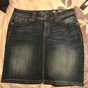 Miss Me jean skirt